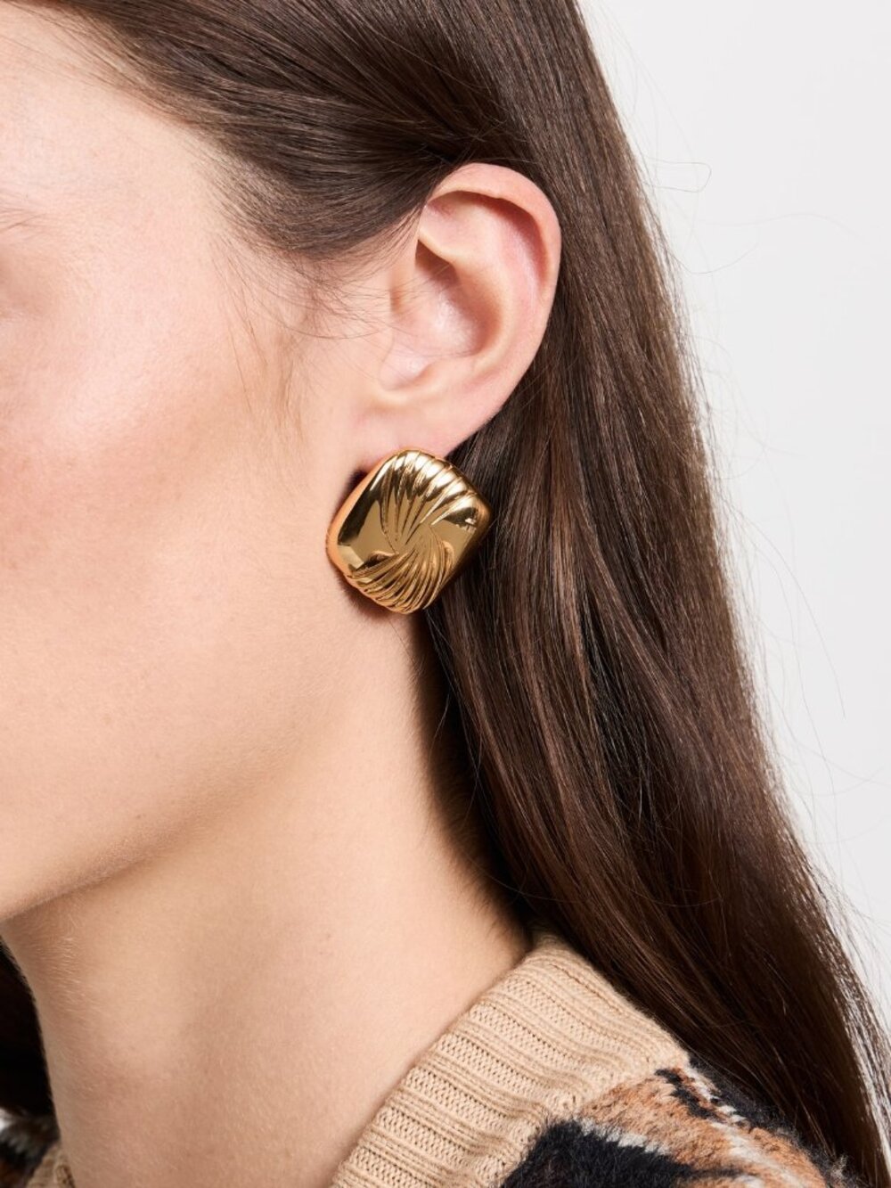 Heaven Mayhem Tabi Earrings 18K Gold Studs NWT
